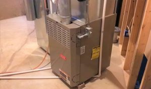 cold air comes through vents when the furnace is off