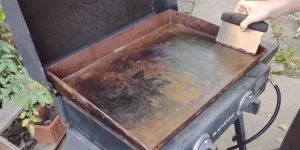 why is my blackstone griddle rusting